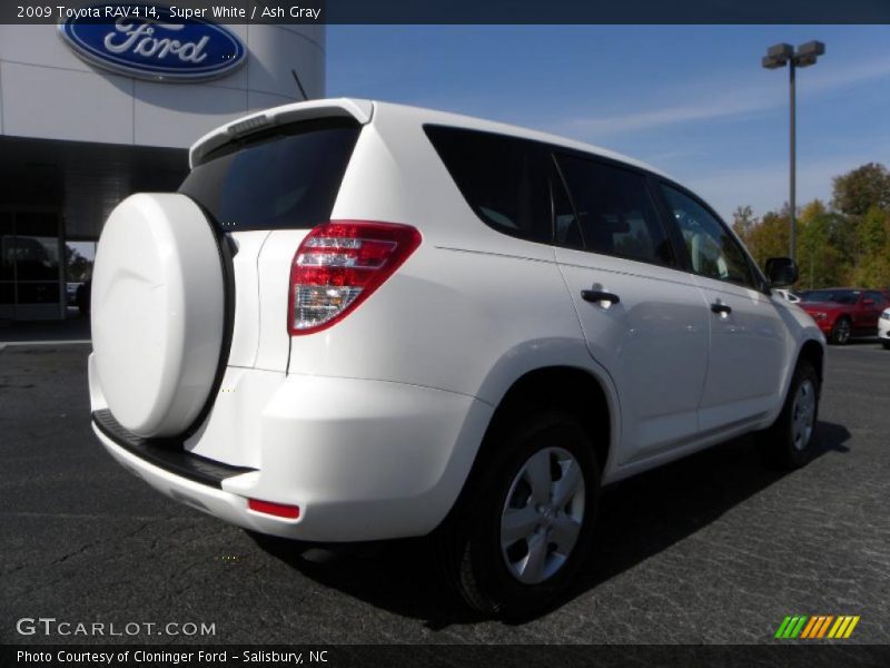 Super White / Ash Gray 2009 Toyota RAV4 I4
