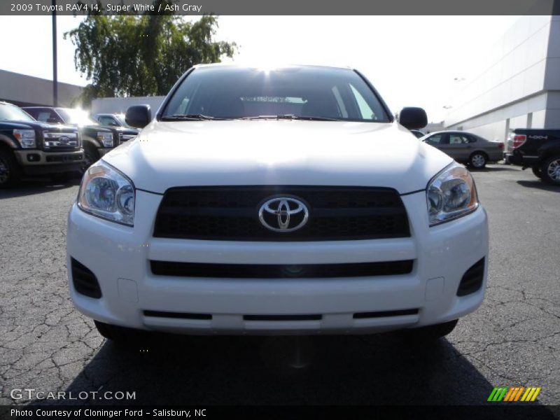 Super White / Ash Gray 2009 Toyota RAV4 I4