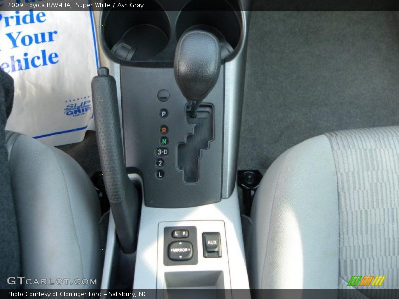 Super White / Ash Gray 2009 Toyota RAV4 I4