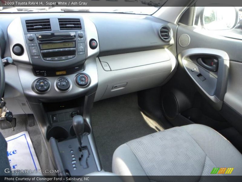 Super White / Ash Gray 2009 Toyota RAV4 I4