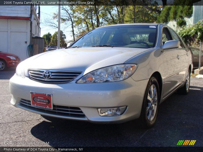 Lunar Mist Metallic / Stone Gray 2006 Toyota Camry XLE V6