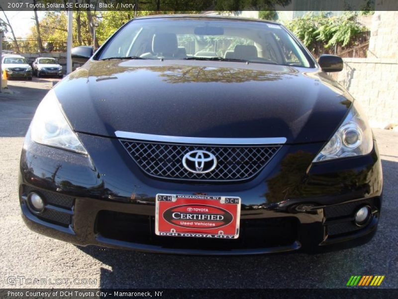 Black / Ivory 2007 Toyota Solara SE Coupe