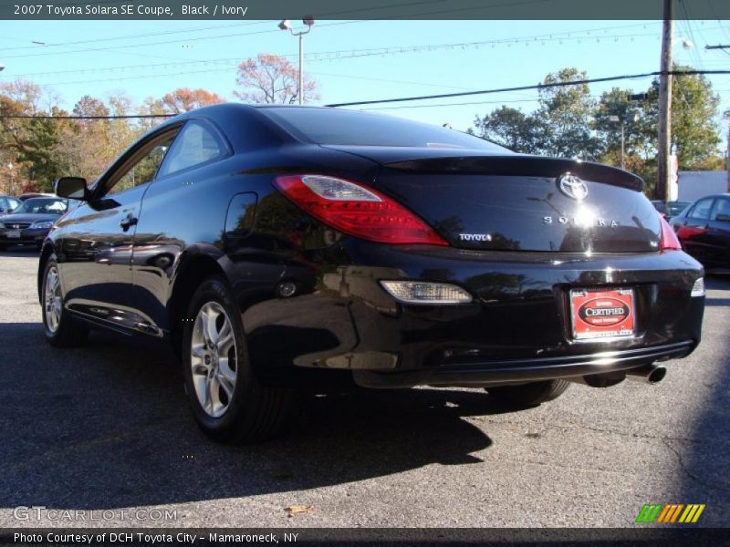 Black / Ivory 2007 Toyota Solara SE Coupe