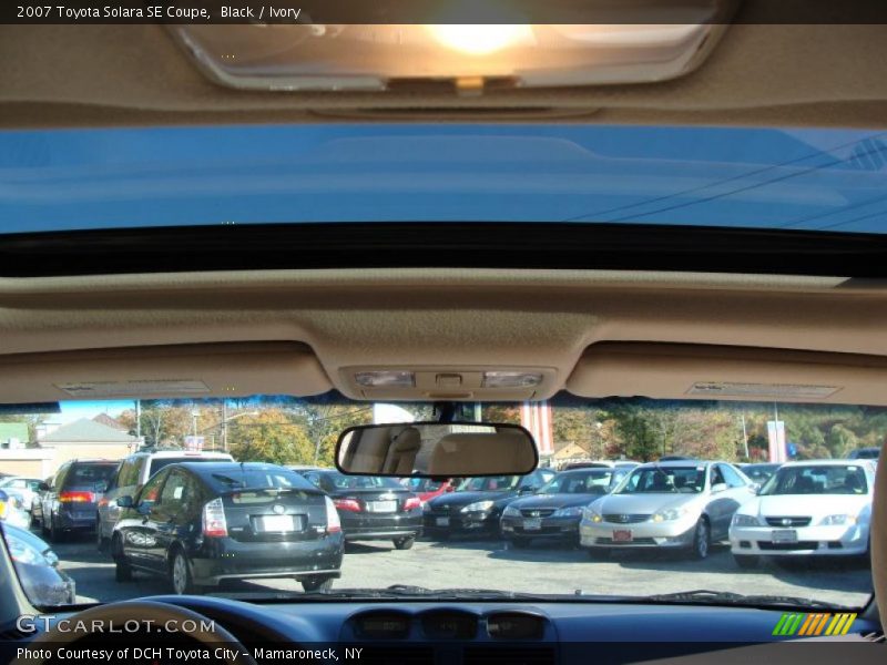 Black / Ivory 2007 Toyota Solara SE Coupe