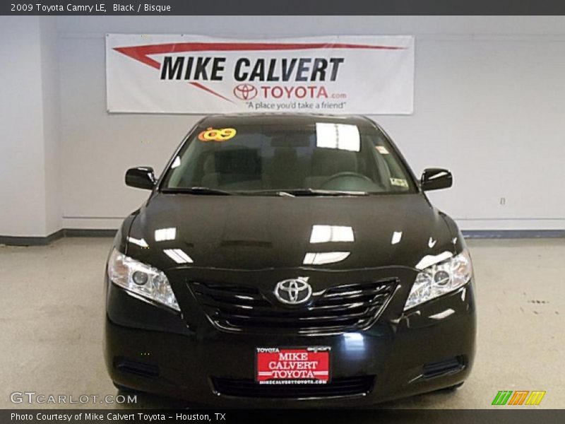 Black / Bisque 2009 Toyota Camry LE