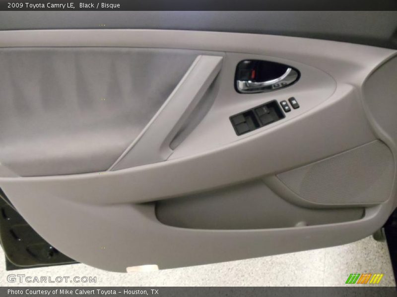 Black / Bisque 2009 Toyota Camry LE