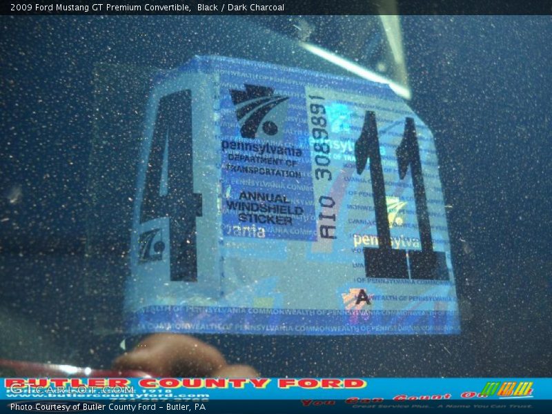 Black / Dark Charcoal 2009 Ford Mustang GT Premium Convertible