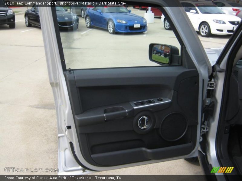 Bright Silver Metallic / Dark Slate Gray 2010 Jeep Commander Sport
