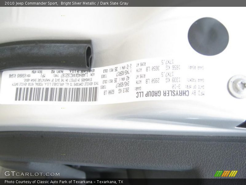 Bright Silver Metallic / Dark Slate Gray 2010 Jeep Commander Sport