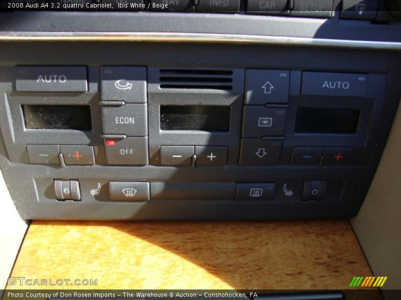 Controls of 2008 A4 3.2 quattro Cabriolet