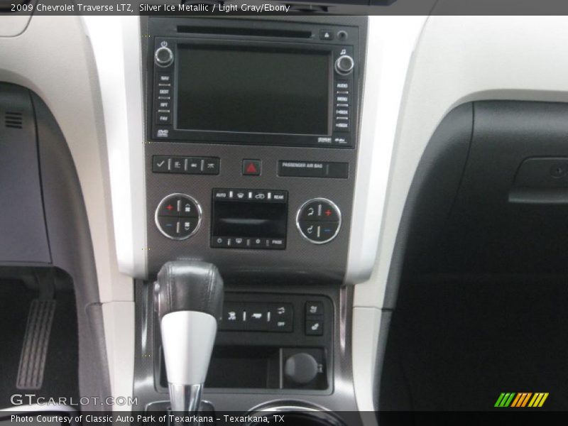 Controls of 2009 Traverse LTZ