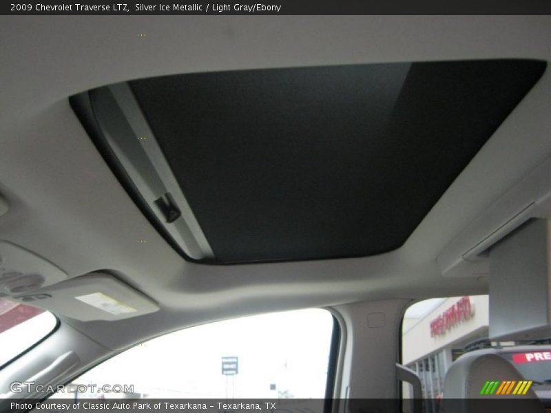 Sunroof of 2009 Traverse LTZ