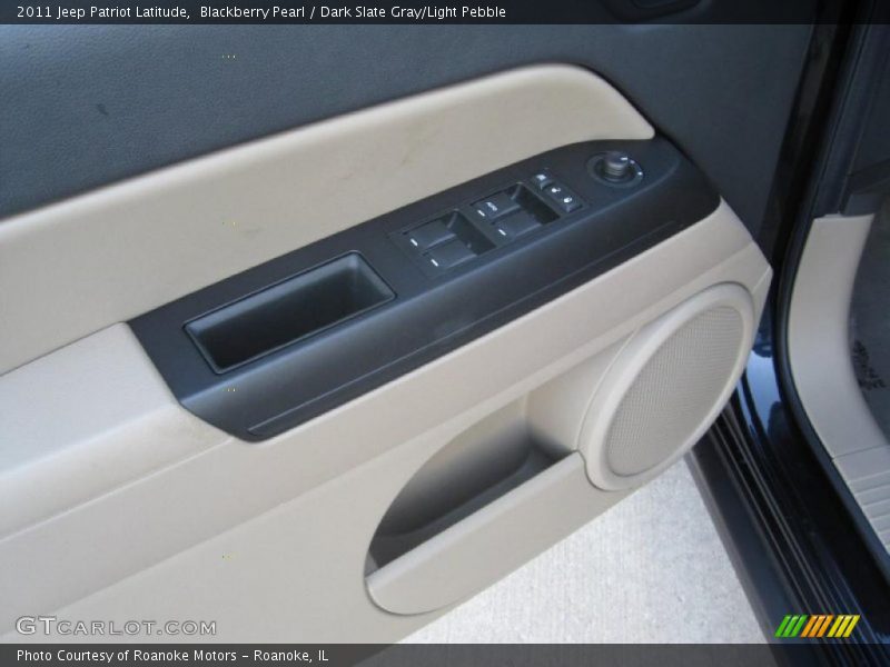 Blackberry Pearl / Dark Slate Gray/Light Pebble 2011 Jeep Patriot Latitude