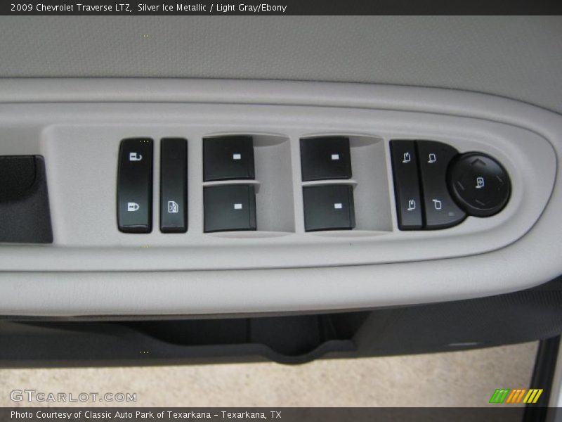 Controls of 2009 Traverse LTZ