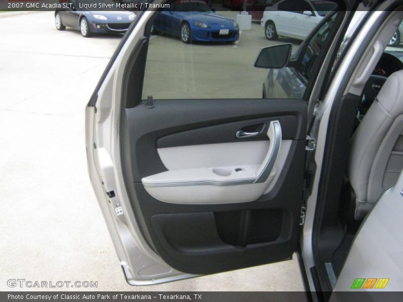 Liquid Silver Metallic / Titanium 2007 GMC Acadia SLT