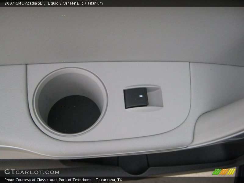 Liquid Silver Metallic / Titanium 2007 GMC Acadia SLT
