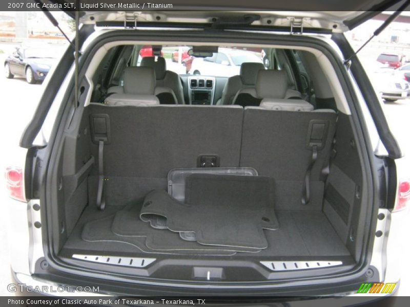 Liquid Silver Metallic / Titanium 2007 GMC Acadia SLT