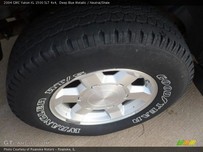 Deep Blue Metallic / Neutral/Shale 2004 GMC Yukon XL 1500 SLT 4x4