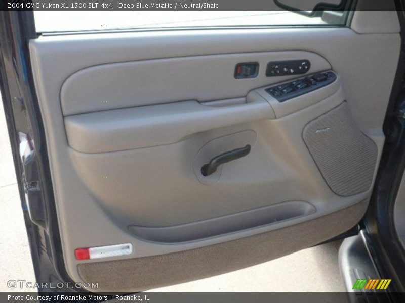 Door Panel of 2004 Yukon XL 1500 SLT 4x4