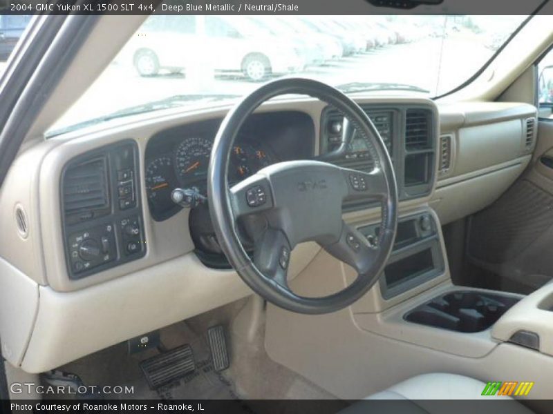 Neutral/Shale Interior - 2004 Yukon XL 1500 SLT 4x4 
