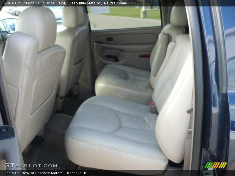  2004 Yukon XL 1500 SLT 4x4 Neutral/Shale Interior
