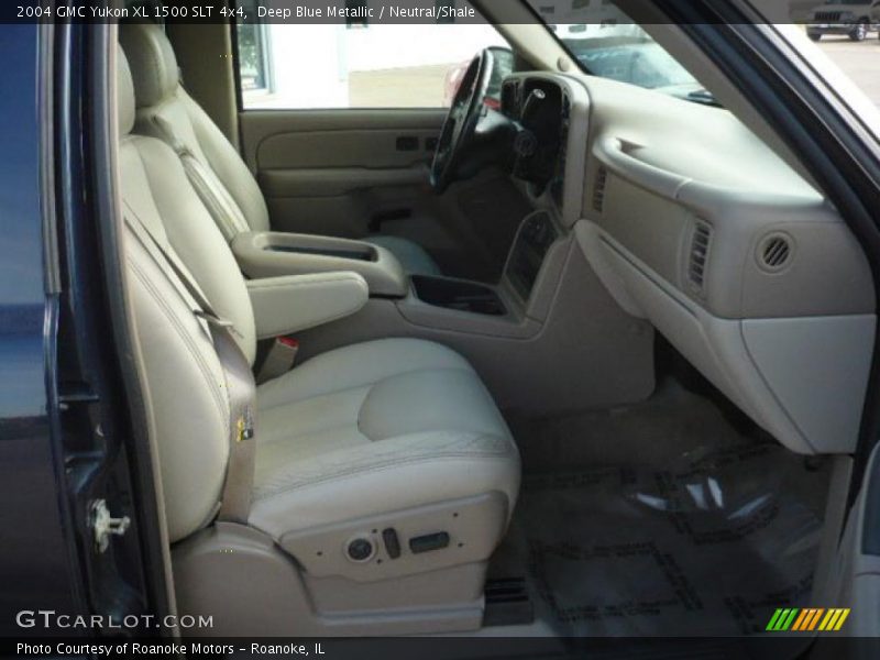  2004 Yukon XL 1500 SLT 4x4 Neutral/Shale Interior
