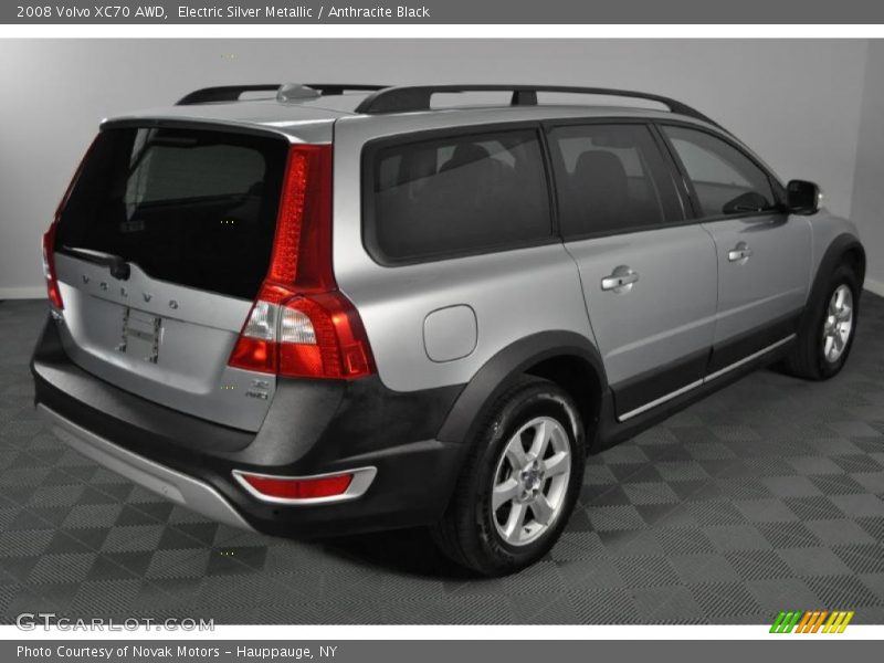 Electric Silver Metallic / Anthracite Black 2008 Volvo XC70 AWD