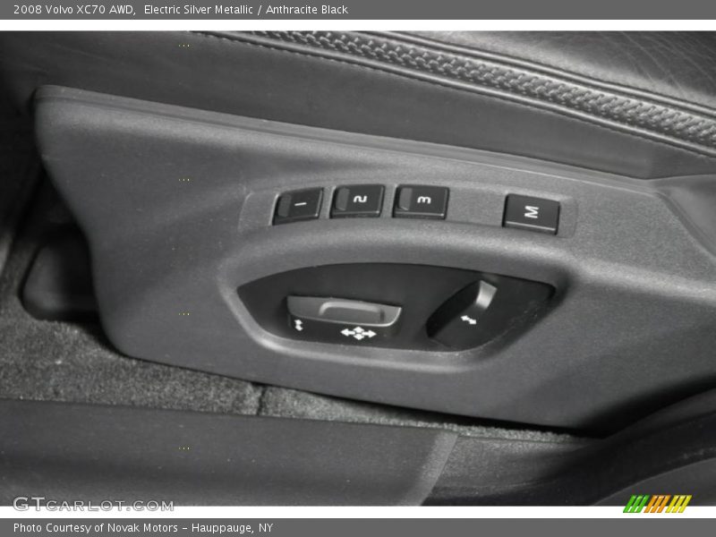 Electric Silver Metallic / Anthracite Black 2008 Volvo XC70 AWD