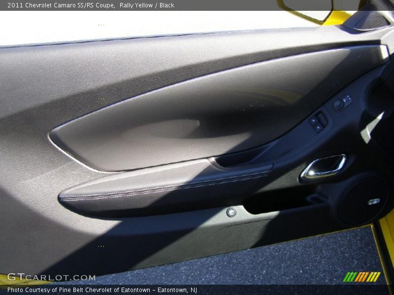 Door Panel of 2011 Camaro SS/RS Coupe