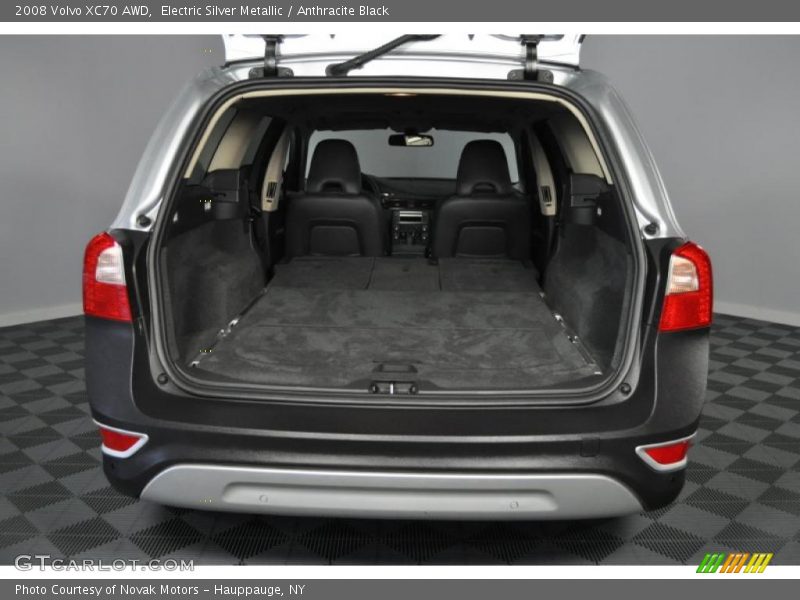 Electric Silver Metallic / Anthracite Black 2008 Volvo XC70 AWD