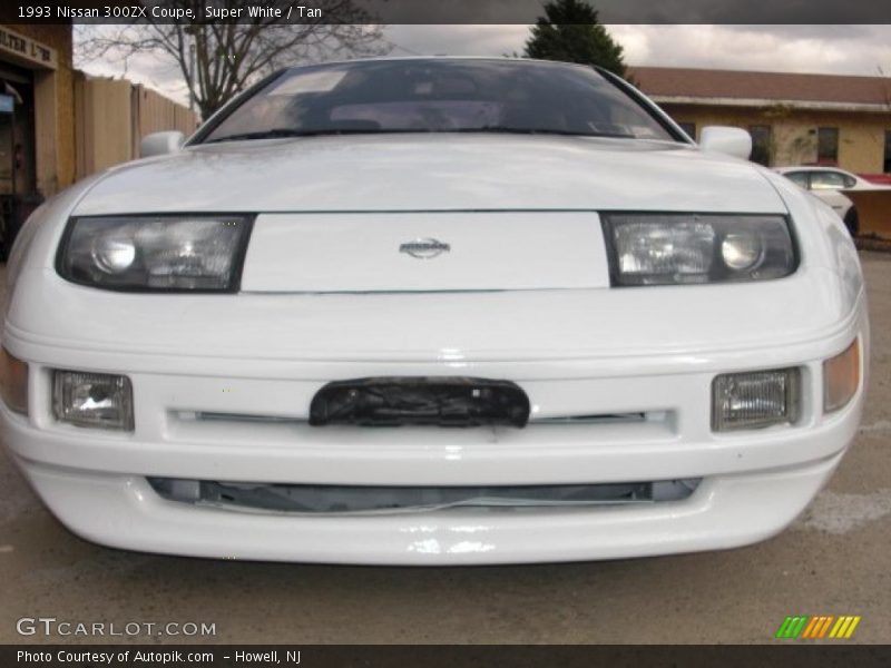 Super White / Tan 1993 Nissan 300ZX Coupe