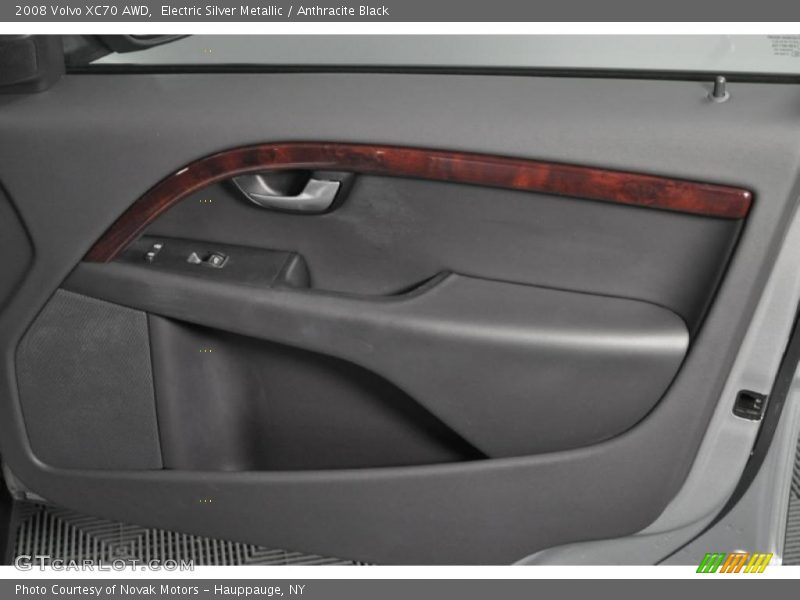 Electric Silver Metallic / Anthracite Black 2008 Volvo XC70 AWD