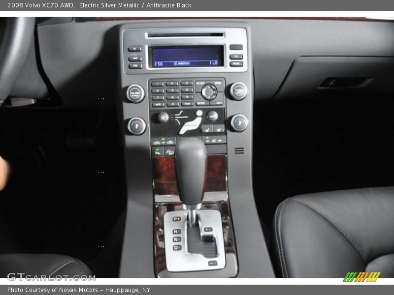 Electric Silver Metallic / Anthracite Black 2008 Volvo XC70 AWD