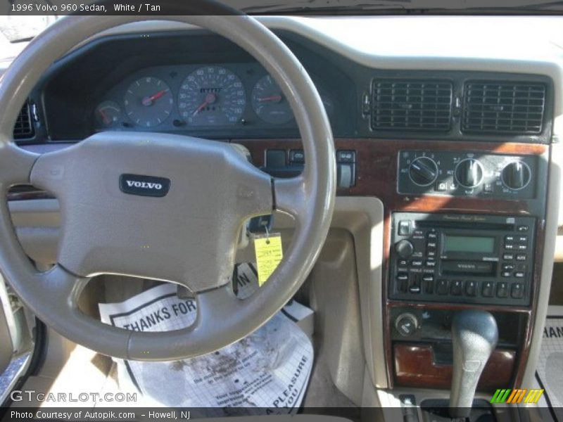 White / Tan 1996 Volvo 960 Sedan