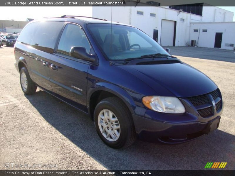 Patriot Blue Pearlcoat / Sandstone 2001 Dodge Grand Caravan Sport