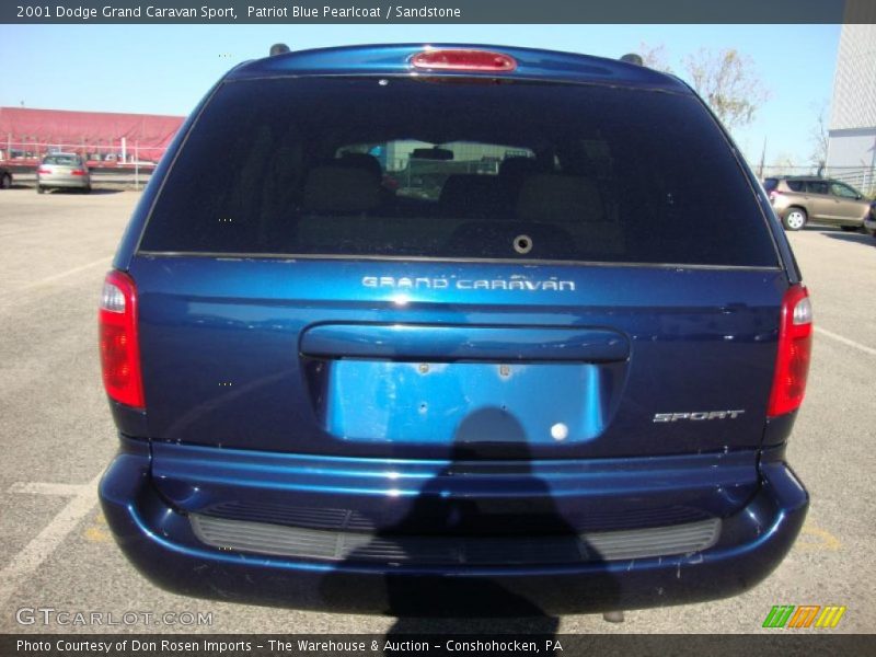 Patriot Blue Pearlcoat / Sandstone 2001 Dodge Grand Caravan Sport