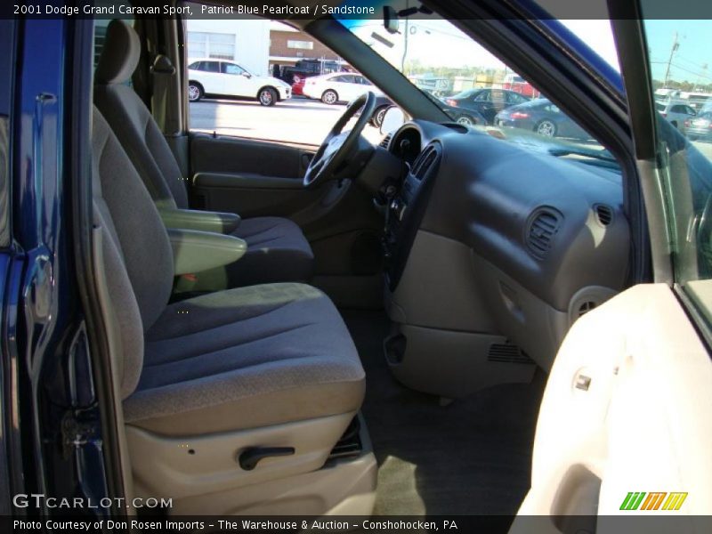 Patriot Blue Pearlcoat / Sandstone 2001 Dodge Grand Caravan Sport