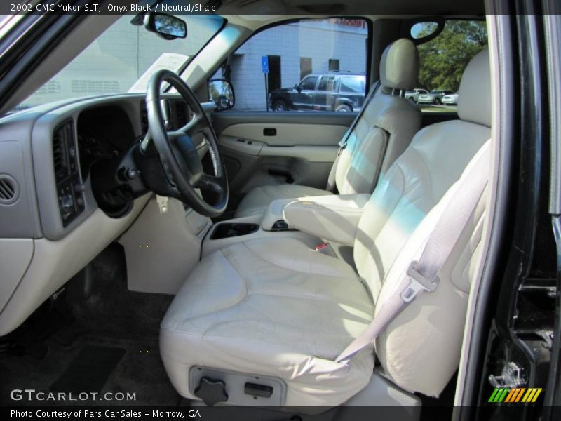  2002 Yukon SLT Neutral/Shale Interior