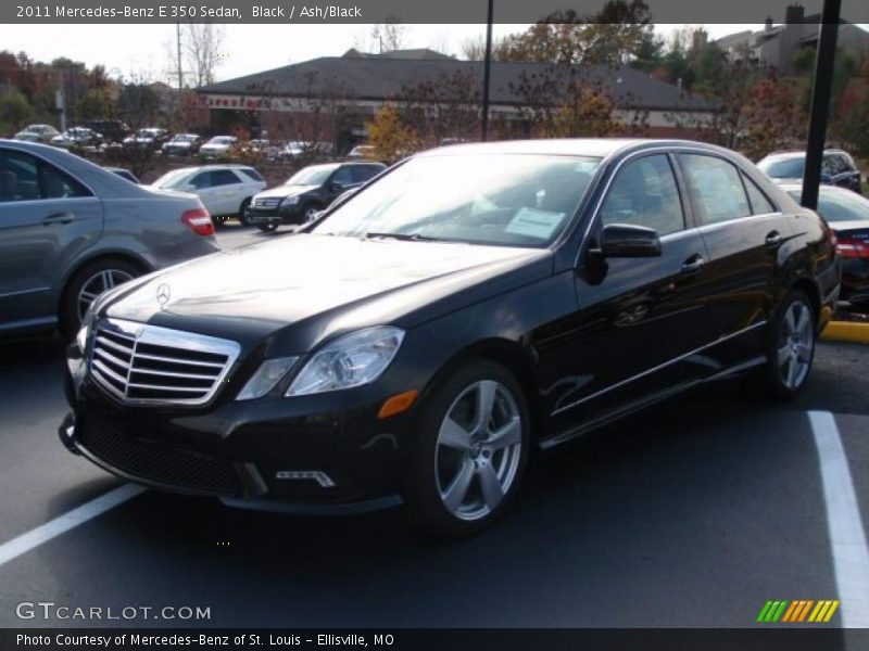 Front 3/4 View of 2011 E 350 Sedan