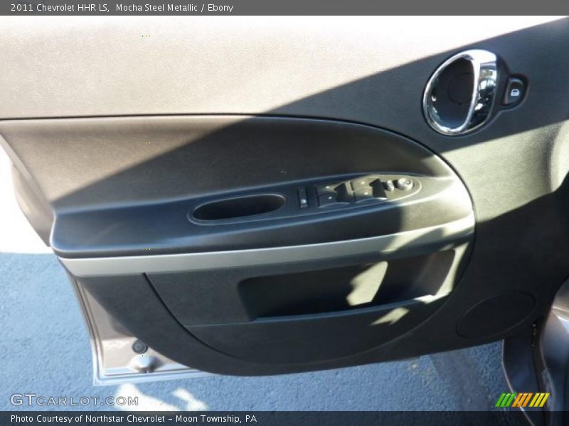 Door Panel of 2011 HHR LS