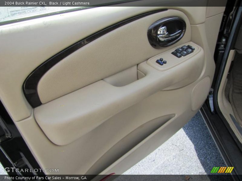 Door Panel of 2004 Rainier CXL