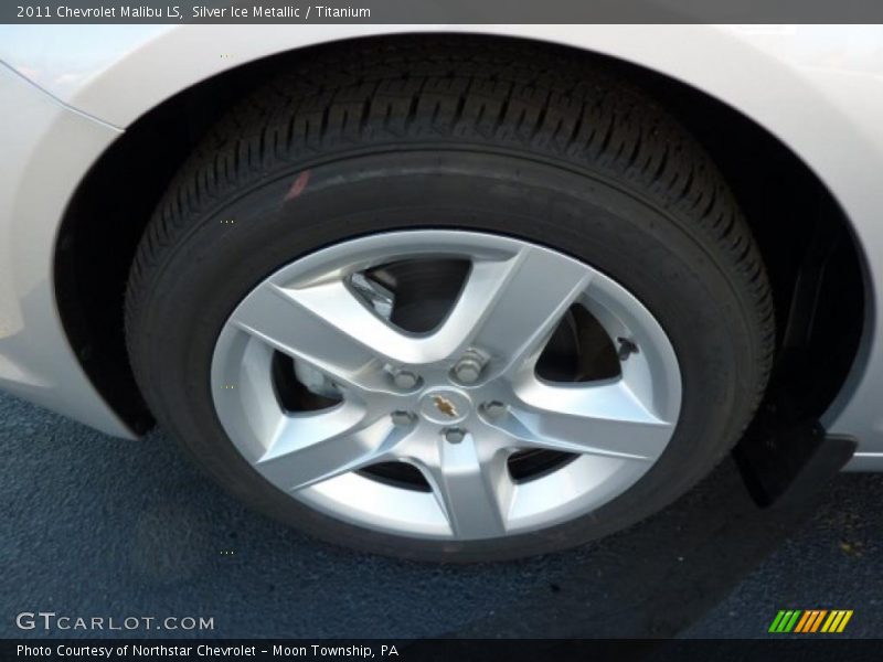 Silver Ice Metallic / Titanium 2011 Chevrolet Malibu LS