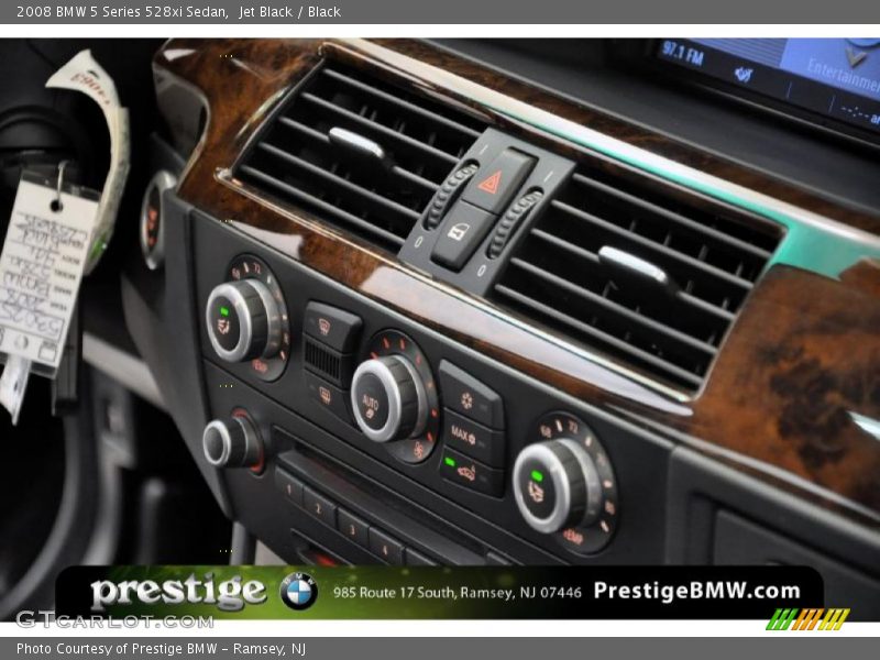 Jet Black / Black 2008 BMW 5 Series 528xi Sedan