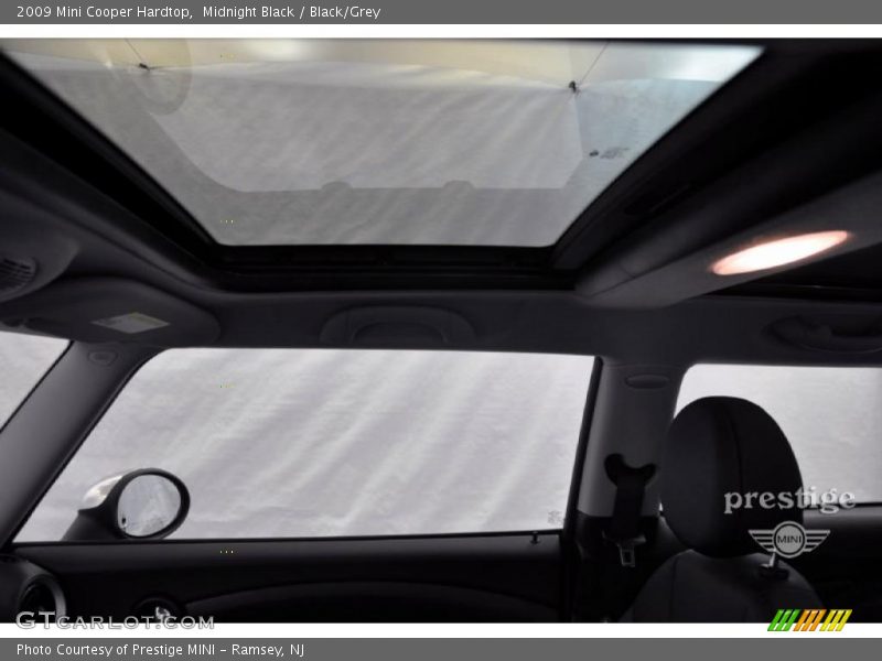 Midnight Black / Black/Grey 2009 Mini Cooper Hardtop