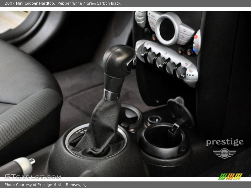 Pepper White / Grey/Carbon Black 2007 Mini Cooper Hardtop