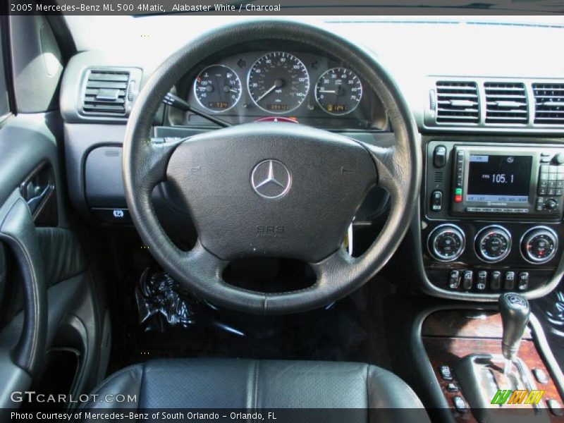 Dashboard of 2005 ML 500 4Matic