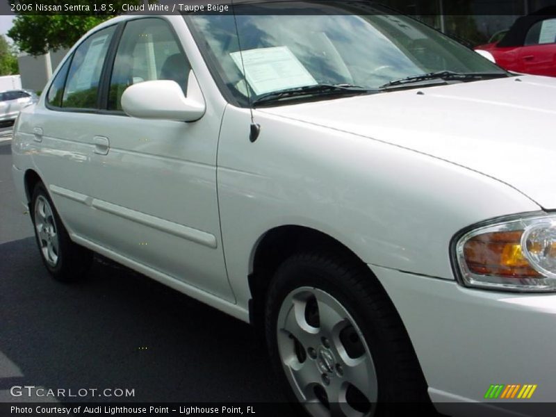 Cloud White / Taupe Beige 2006 Nissan Sentra 1.8 S