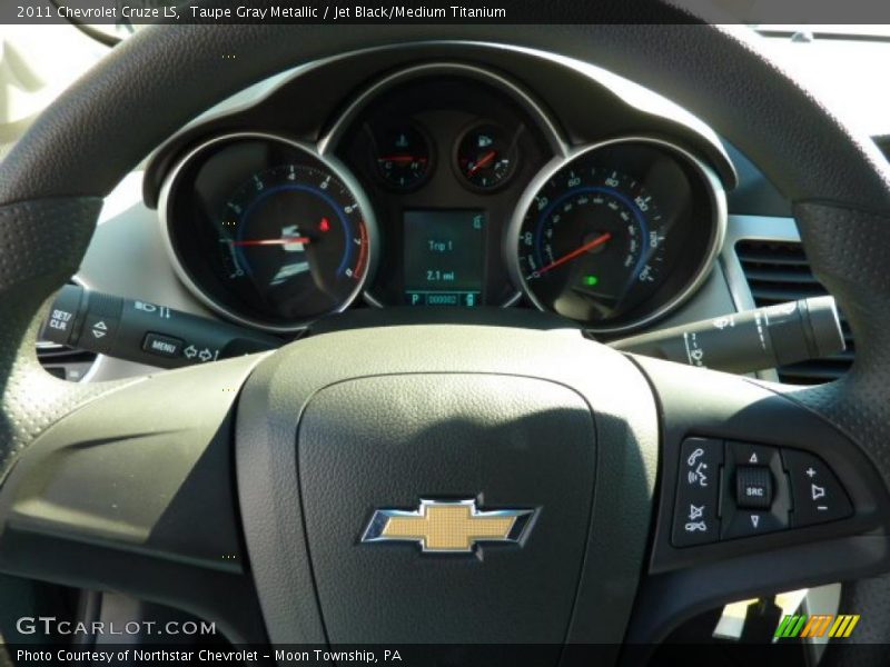 Taupe Gray Metallic / Jet Black/Medium Titanium 2011 Chevrolet Cruze LS