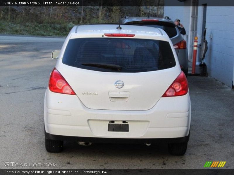 Fresh Powder / Beige 2007 Nissan Versa S