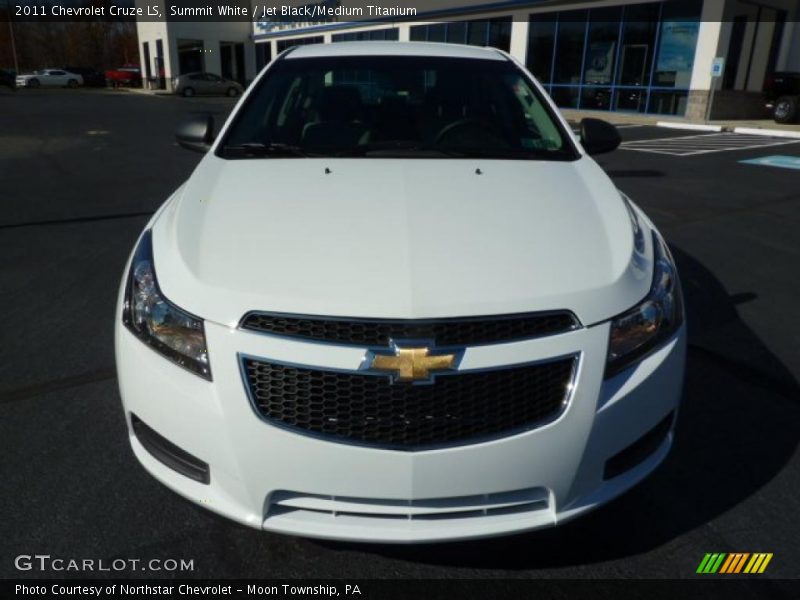 Summit White / Jet Black/Medium Titanium 2011 Chevrolet Cruze LS